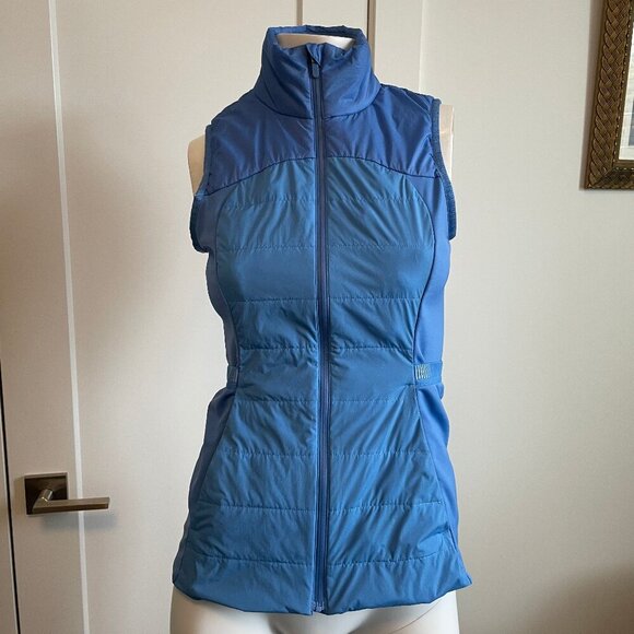 Lululemon Down For It All White Goose Down Fill Full Zip Running Vest Blue Sz 4 - Picture 1 of 15